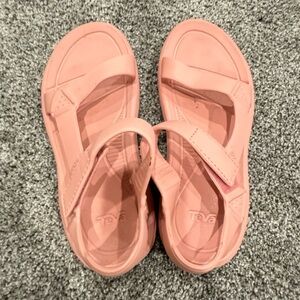 Tevas- Hurricane Drift